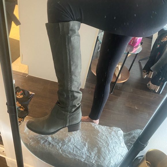 Grey Leather Designer Boots - Picture 12 of 14